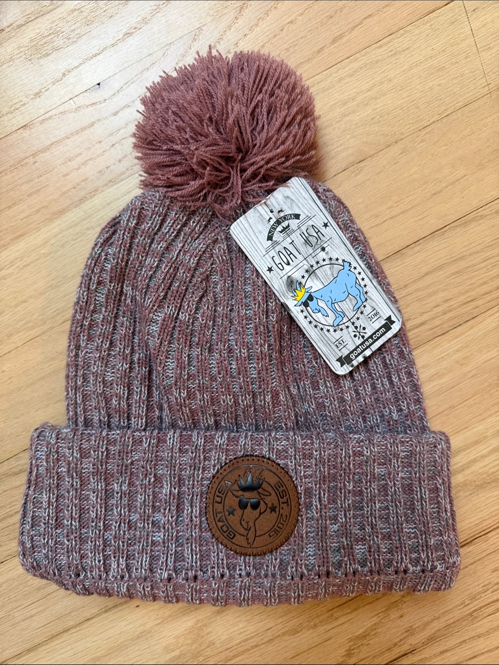 GOAT USA Linden Winter Hat - Crimson